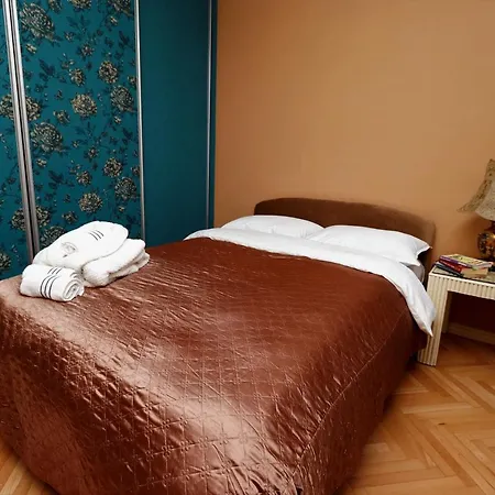 Elegant Apartament
